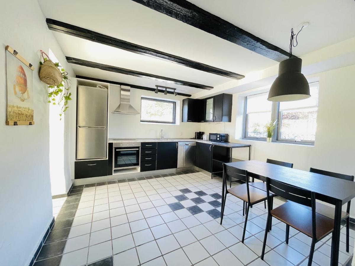 Aday - Central Charming Apartment With Terrace 올보르 외부 사진