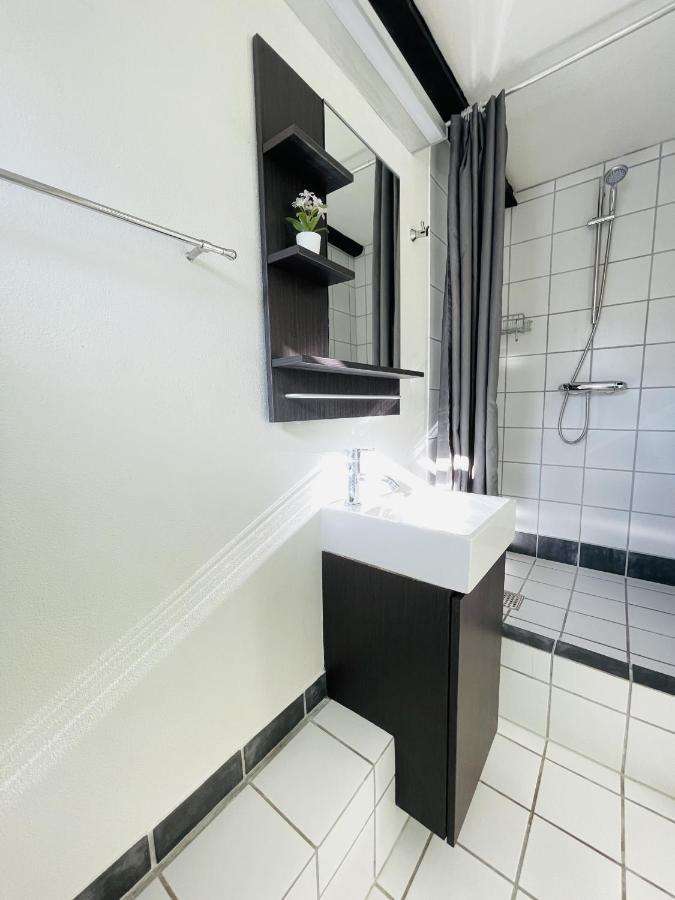 Aday - Central Charming Apartment With Terrace 올보르 외부 사진