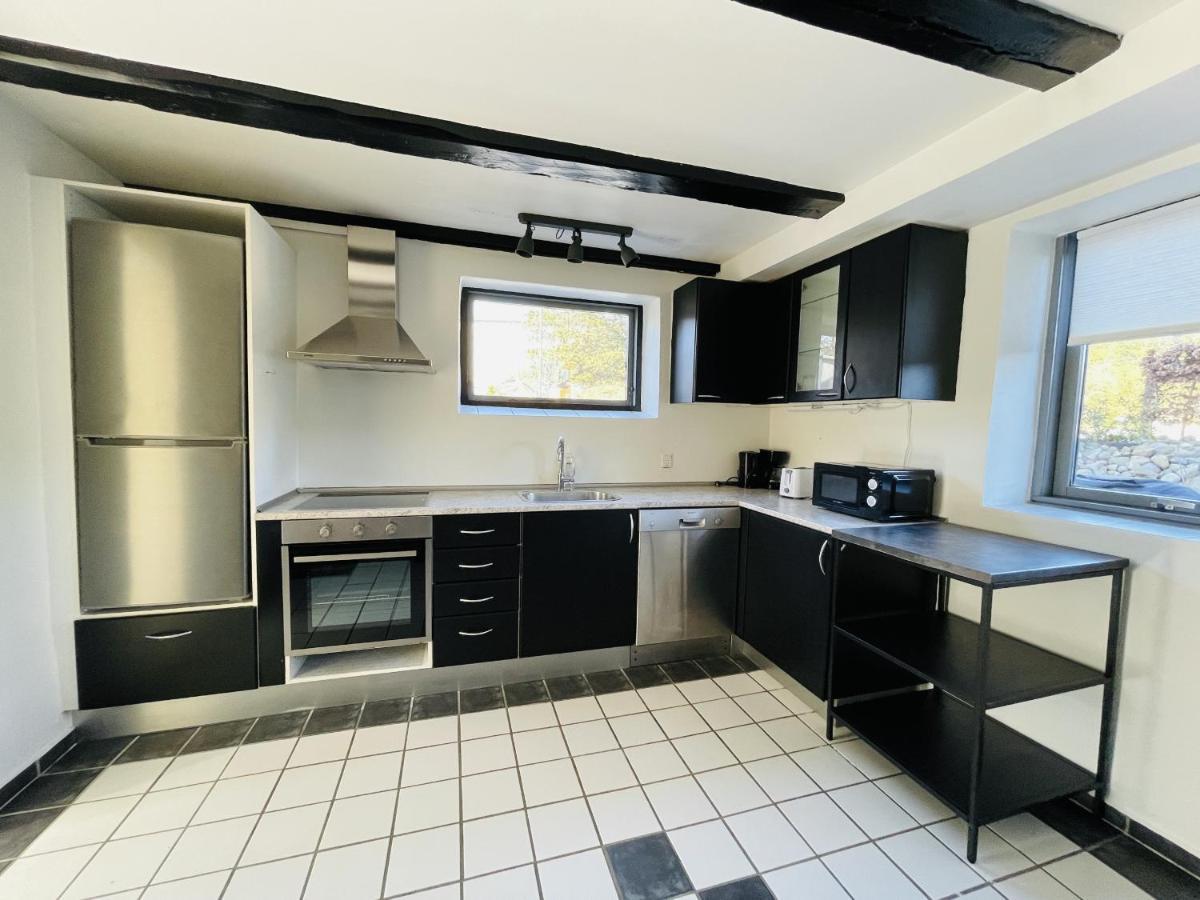 Aday - Central Charming Apartment With Terrace 올보르 외부 사진